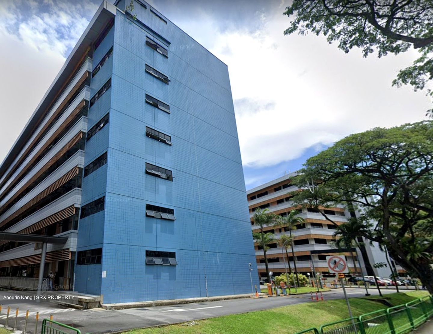 Kallang Place (D12), Factory #552509081